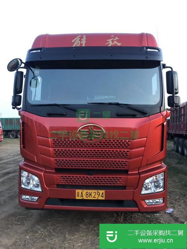 河北出售二手解放牽引車，，帶四路監(jiān)控，獨(dú)立空調(diào)。