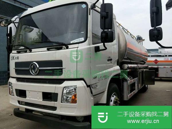 江蘇出售二手東風多利卡油罐車