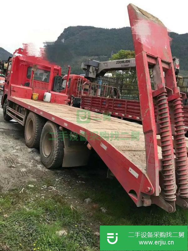 河南出售后八輪平板運輸車，手續齊全