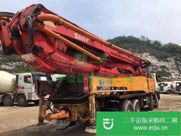湖南出售二手叉腿56米泵車 車況精品