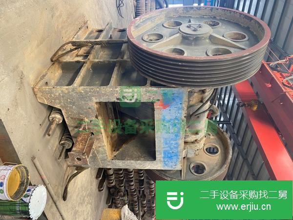 山東出售二手鄂式破碎機(jī)