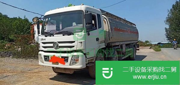 湖北出售二手天錦小三軸油罐車