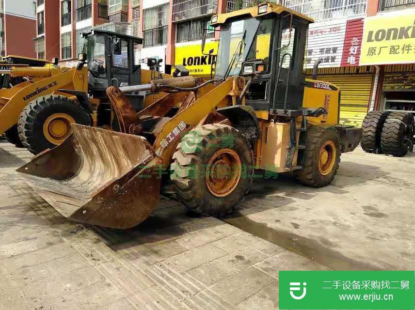 貴州出售二手徐工LW300K裝載機