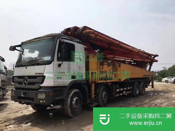 湖南出售二手叉腿56米泵車 車況精品