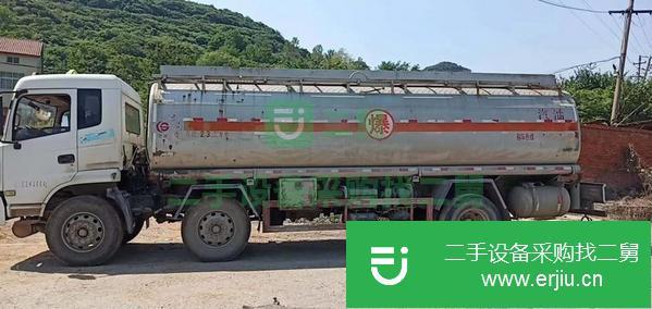 湖北出售二手天錦小三軸油罐車
