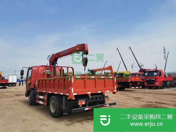 湖北出售二手程力3.5噸3節臂藍牌隨車吊