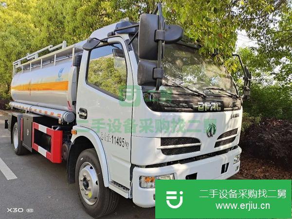 江西出售8噸東風(fēng)福瑞卡油罐車