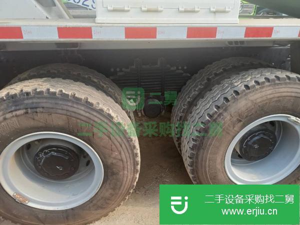 北京出售二手國五德龍前四后八輕體12方攪拌車