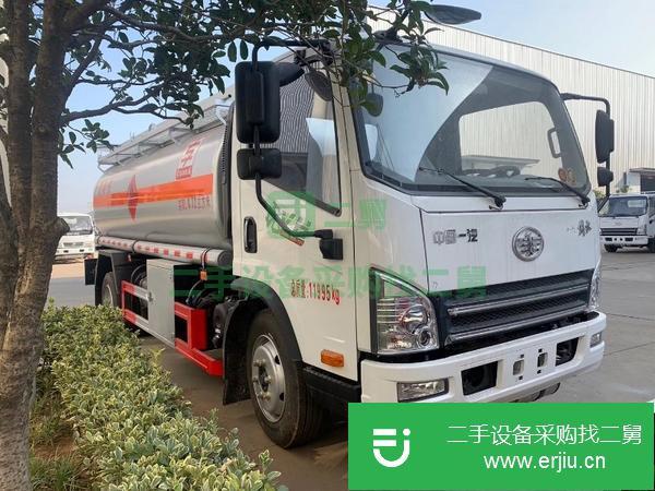 湖北出售二手解放8噸油罐車