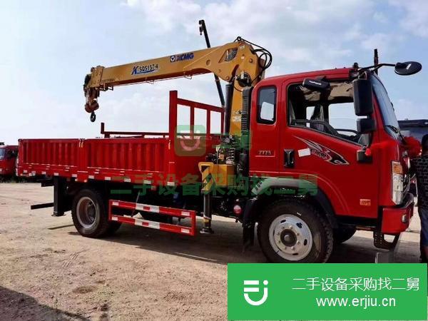 內(nèi)蒙古出售二手重汽王牌隨車吊
