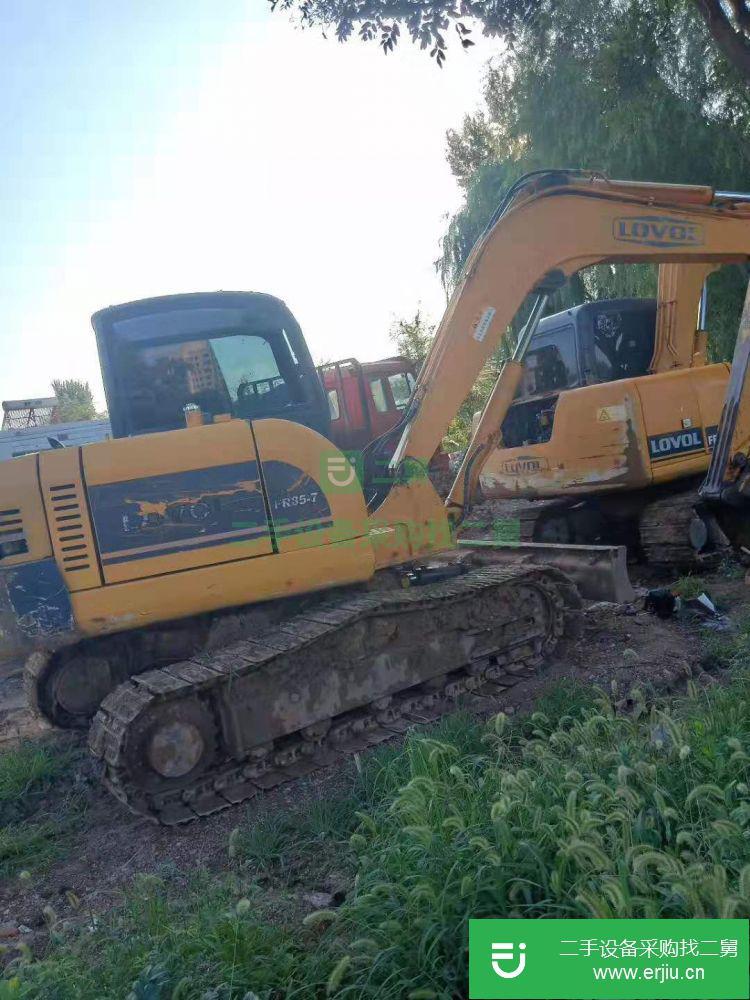 遼寧出售二手雷沃重工FR85挖掘機