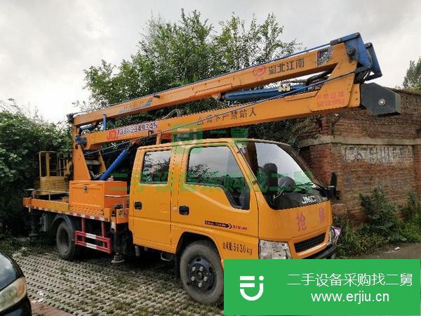 遼寧出售16米曲臂高空作業(yè)工程車(chē)