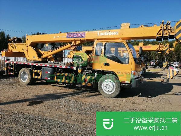 遼寧出售二手柳工四節(jié)臂8噸汽車吊