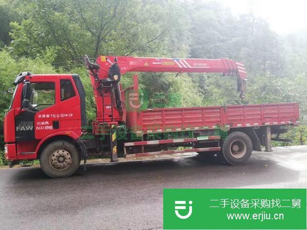 貴州出售二手解放10噸隨車吊