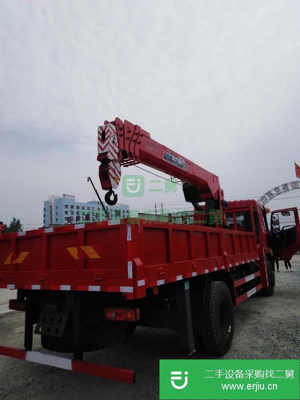 湖北出售二手吊車，8噸4節U型臂