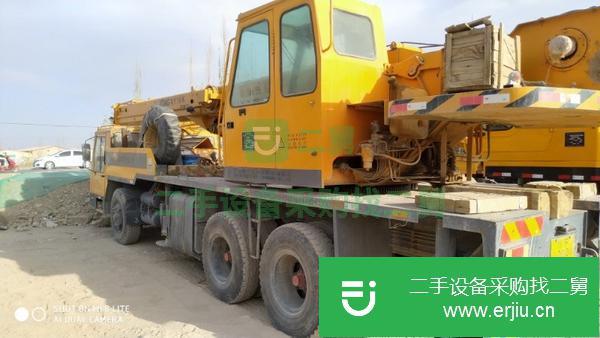 甘肅出售二手徐工16K 三節(jié)臂吊車