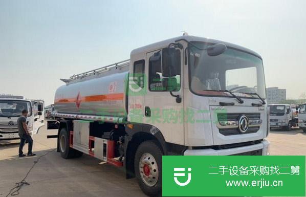 遼寧出售二手東風(fēng)D9油罐車