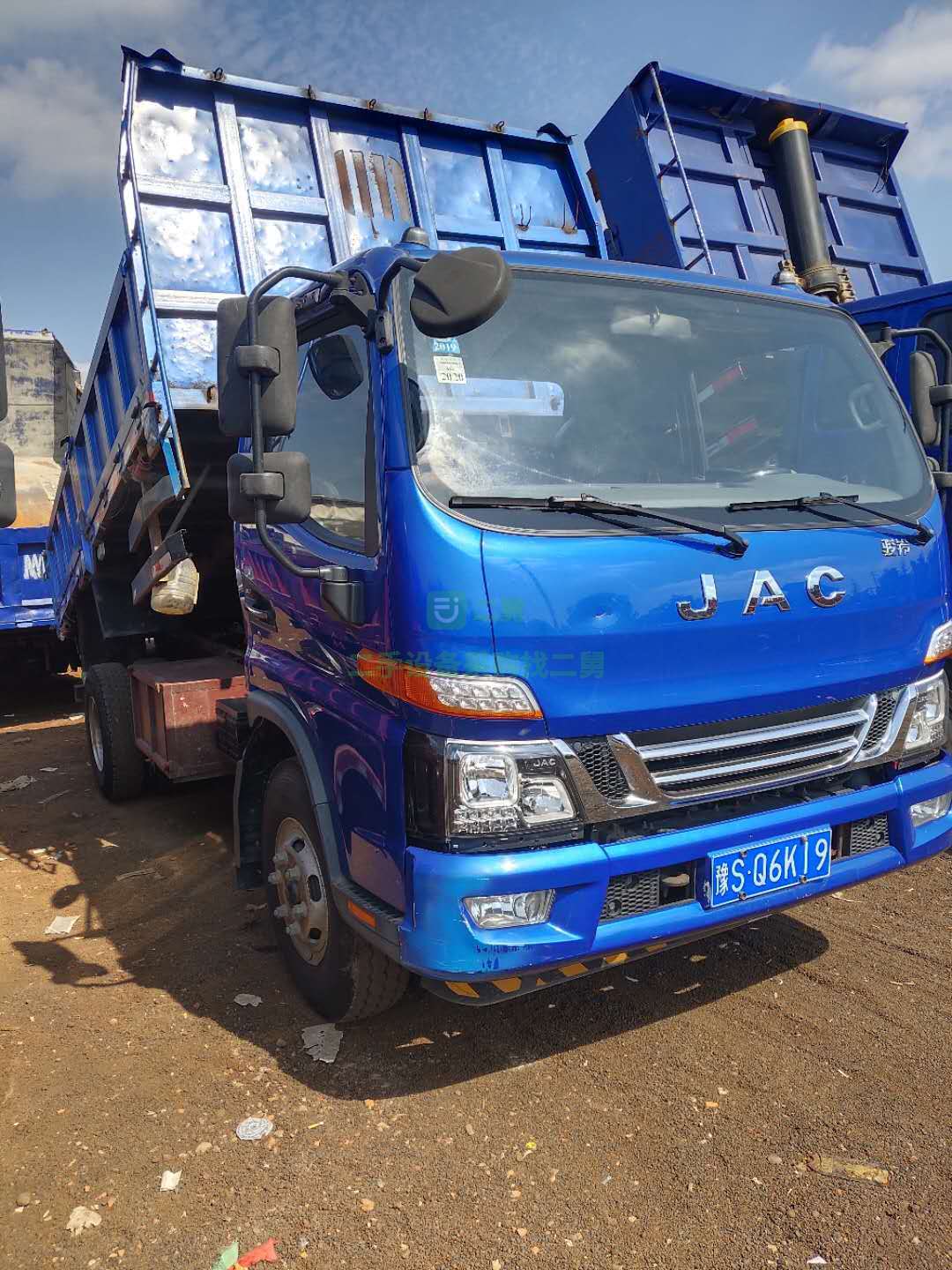 出售一臺19年江淮4米2平板后翻自卸車