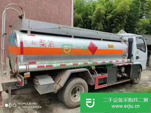 重慶出售二手5噸油罐車