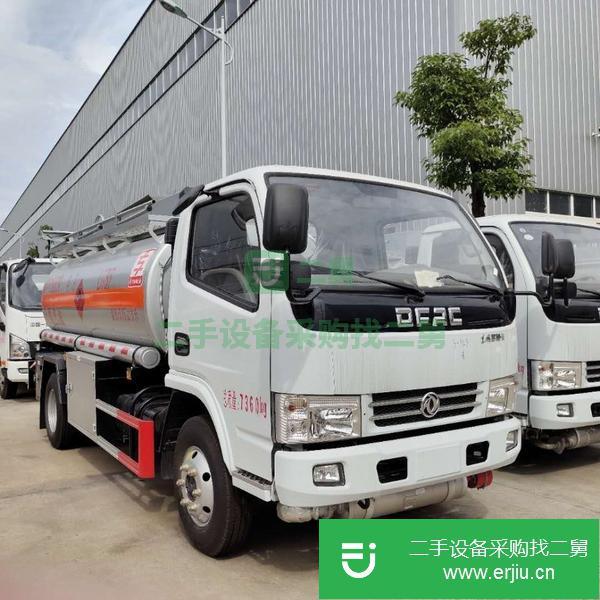 上海出售二手東風(fēng)多利卡5噸加油車