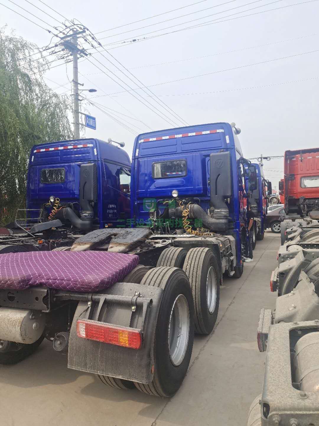 出售18年11月份，歐曼ETL牽引車430馬力，國五排放，雙驅輕體，濰柴發動機