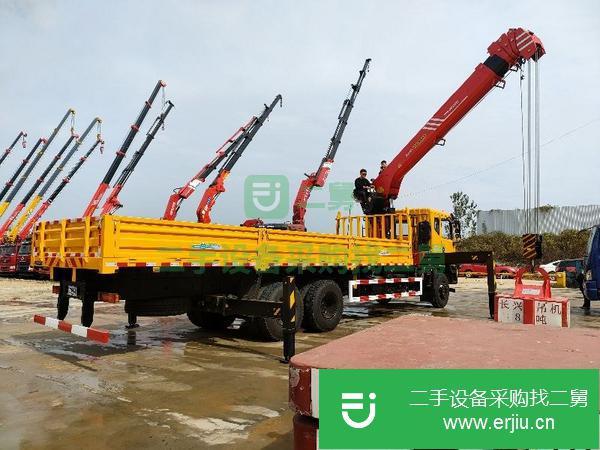 山西出售12噸五直臂吊車，臂長20.3米