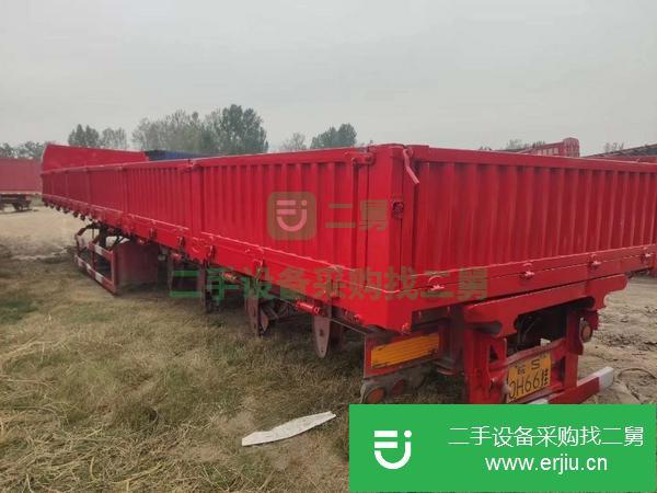 山東出售二手13米60標(biāo)箱側(cè)翻半掛車(chē),原車(chē)手續(xù),已審2021年11月
