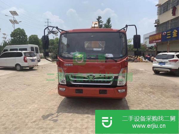 湖北出售二手徐工5噸藍(lán)牌隨車吊