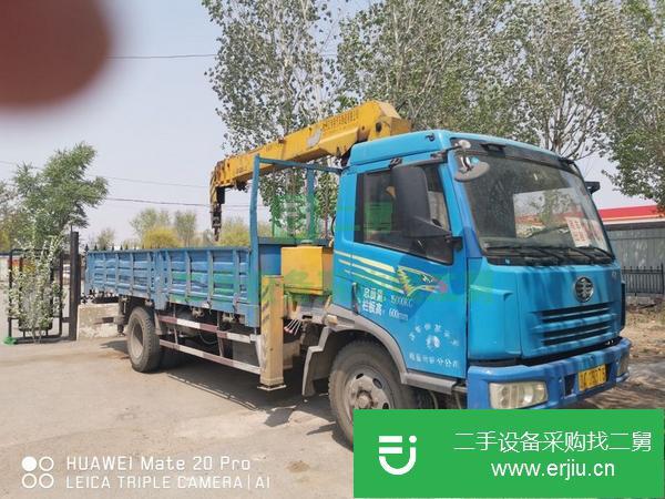 遼寧出售二手解放6.3噸隨車吊