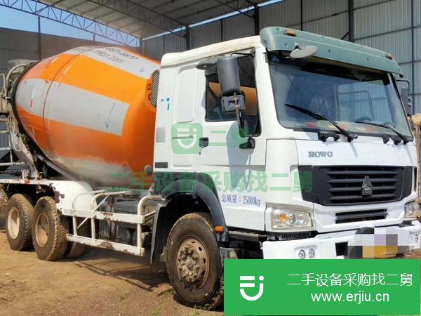 重慶出售二手大十二方豪沃?jǐn)嚢柢嚕新?lián)上裝380馬力
