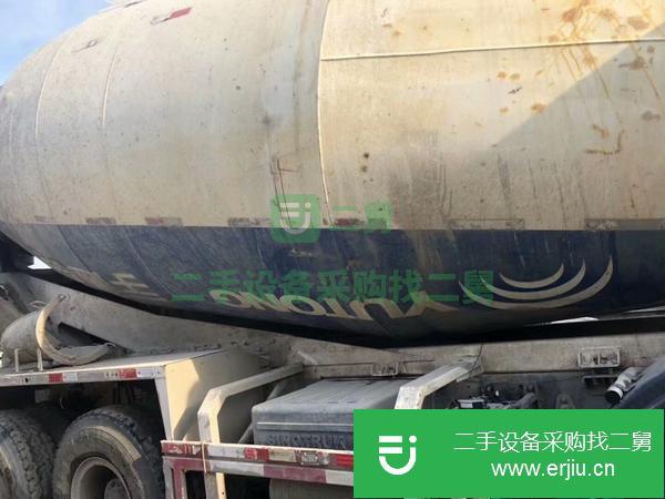 上海出售二手豪沃18方水泥攪拌罐車(chē)
