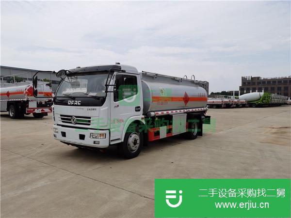 安微出售二手東風8噸油罐車