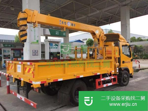江蘇出售二手時風風馳3噸隨車吊