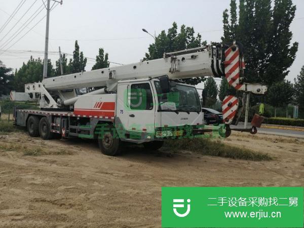 河南出售二手中聯(lián)25V吊車