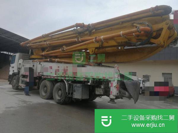 湖南出售二手中聯(lián)49米泵車