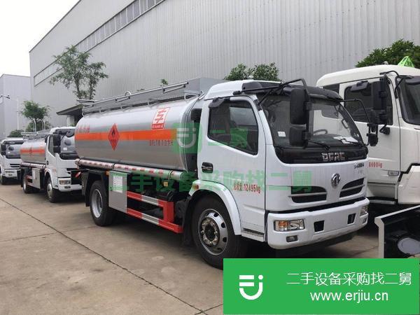 山東出售二手8噸解放油罐車(chē)