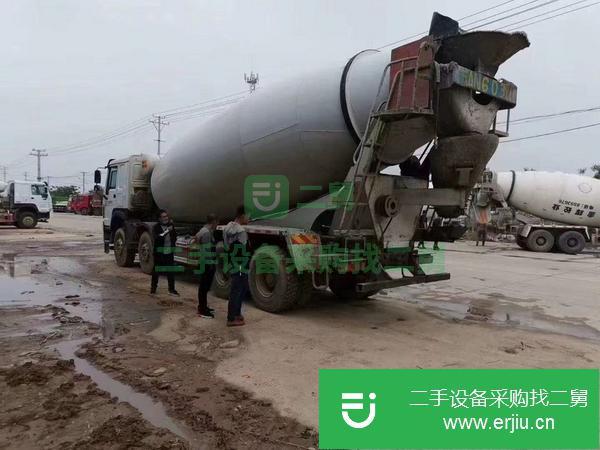 寧夏出售二手國(guó)五豪沃大22方攪拌車