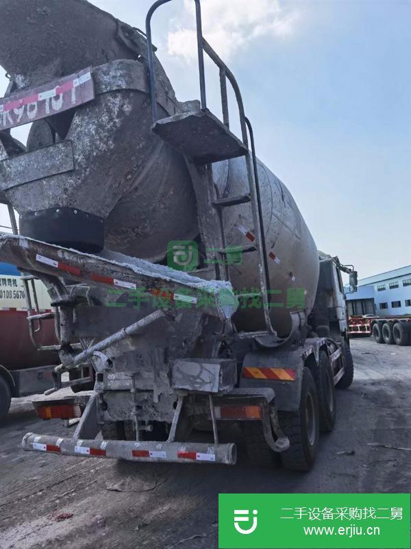 云南出售二手德龍攪拌車，大12方,車況原版