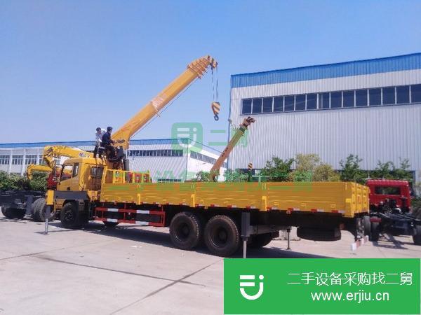 貴州出售二手東風專用12噸隨車吊