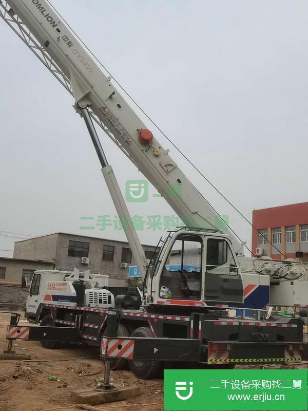 河南出售二手中聯(lián)25V5吊車