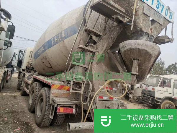 山東出售二手大16拉17方華凌攪拌車，精品車況