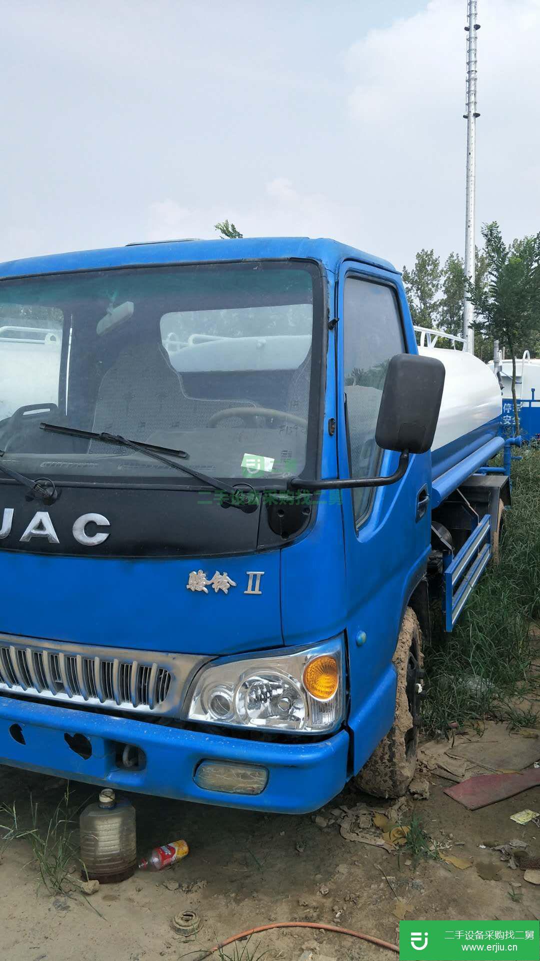 山東出售二手藍牌灑水車