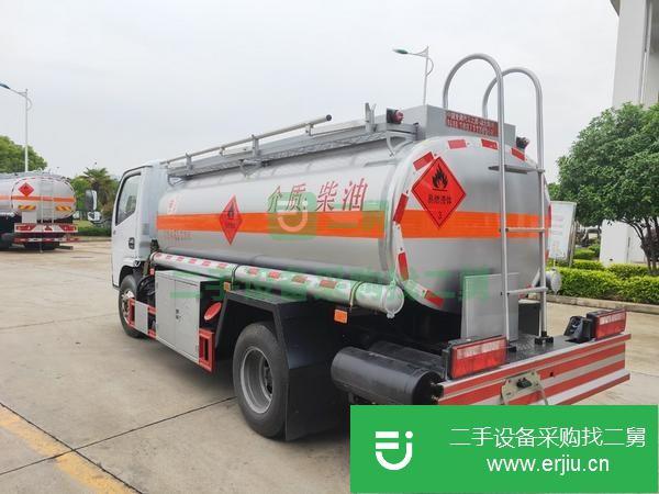 江蘇出售二手東風5噸油罐車