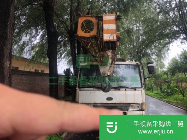 山東出售二手浦元12噸吊車
