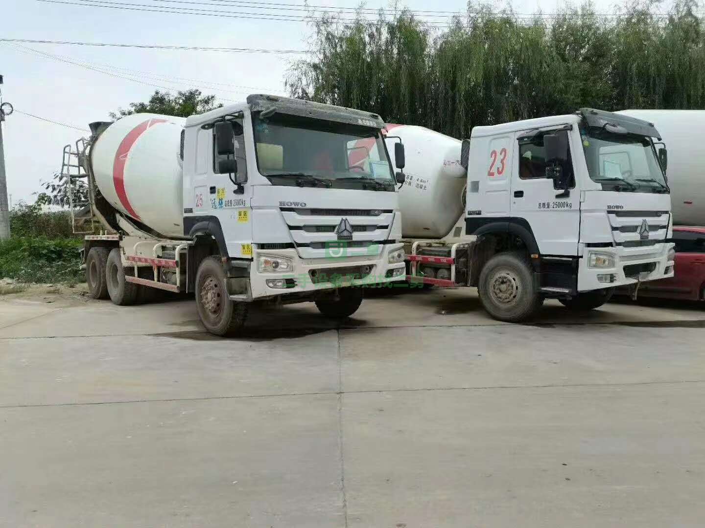 出售一臺17年豪沃攪拌車，國五排放