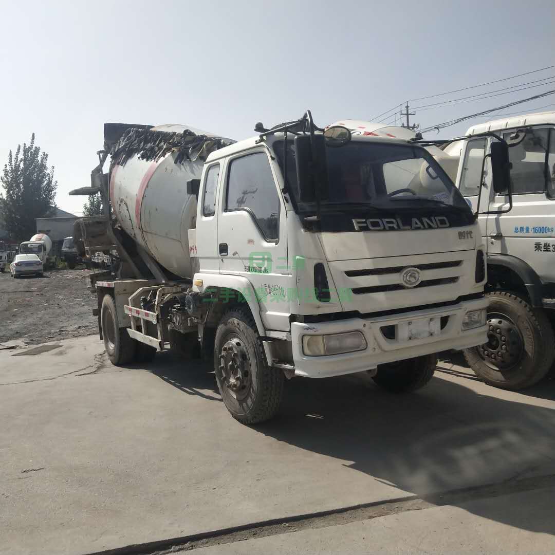 出售二手小型 5方建筑工程混凝土水泥攪拌車可提檔分期