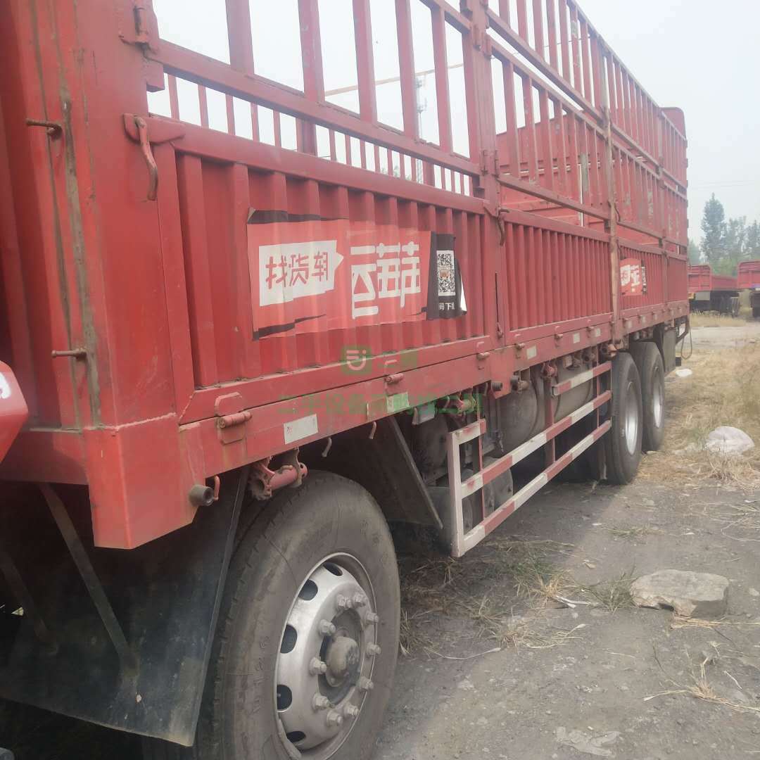 出售二手解放J6P高欄載貨車 6.8米高欄 220馬力 國五 手續齊全 支持提檔分期