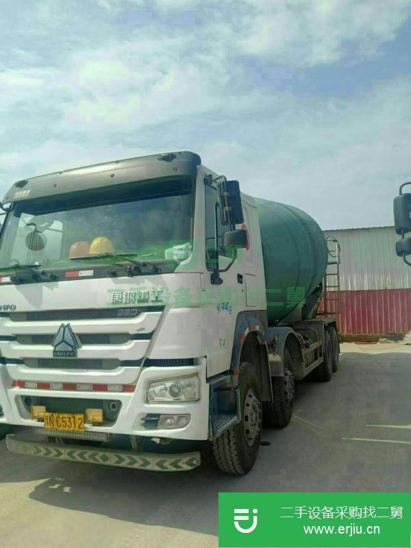 湖北出售二手豪沃20方攪拌車