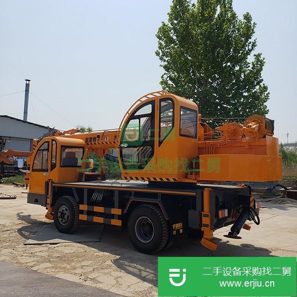 山東出售二手徐工6噸吊車