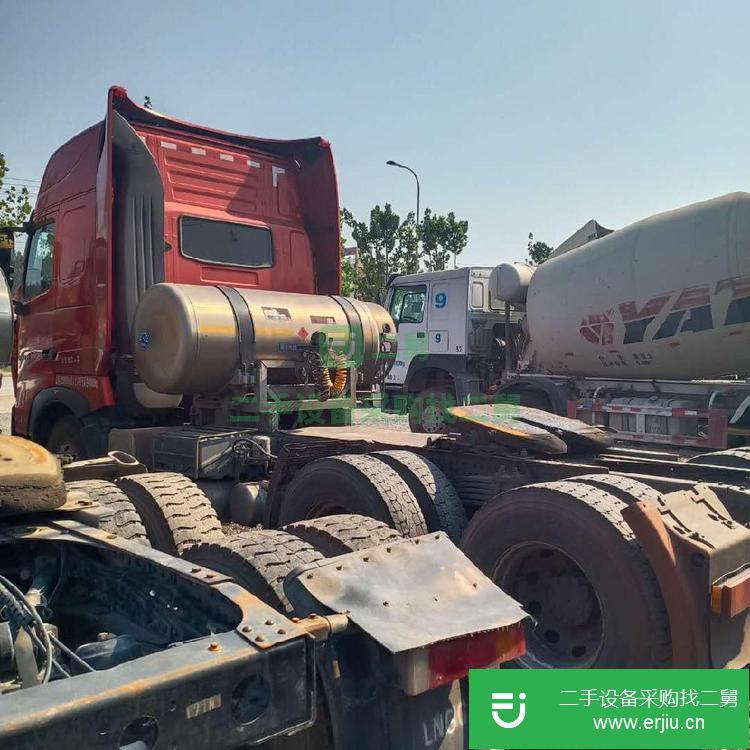 山東出售二手重汽豪沃牽引車